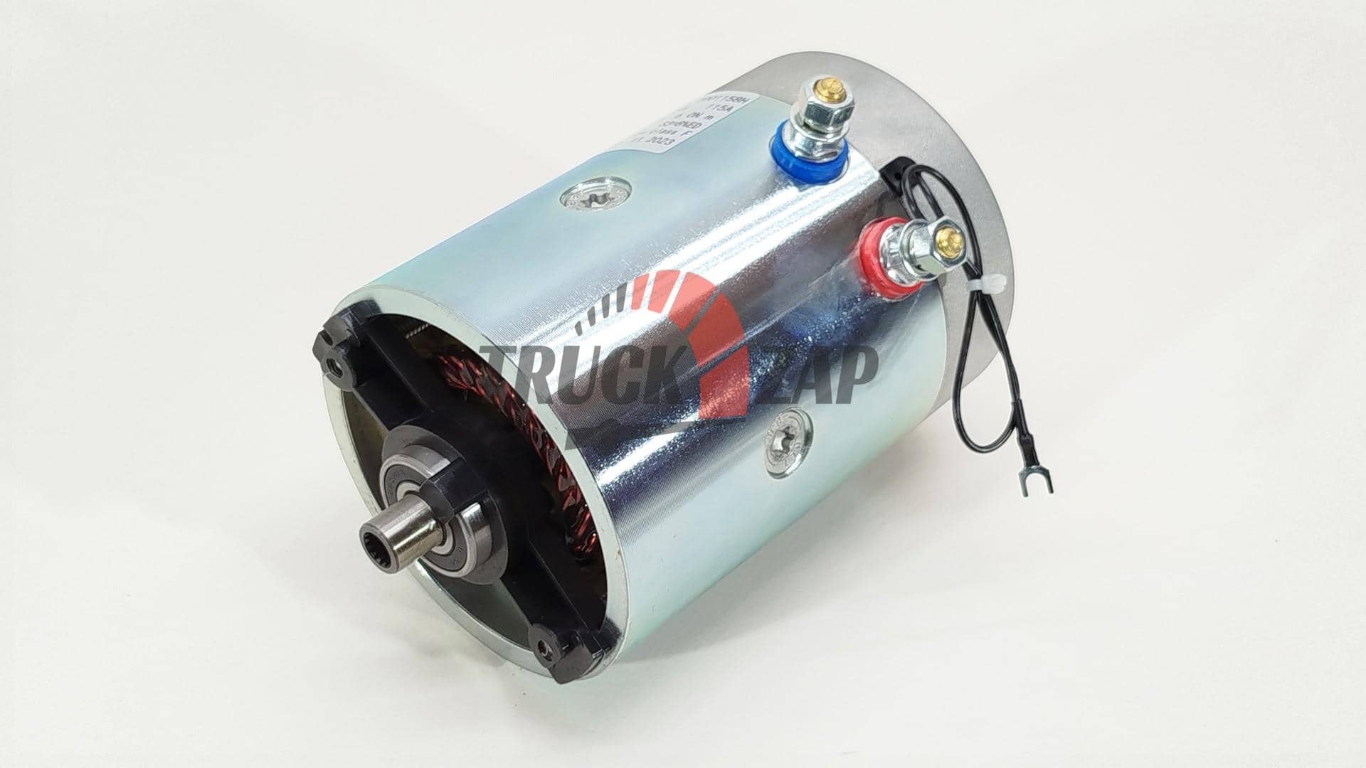 Электромотор 2,0kW 24V  гидроборта открытый разъем - звезда
