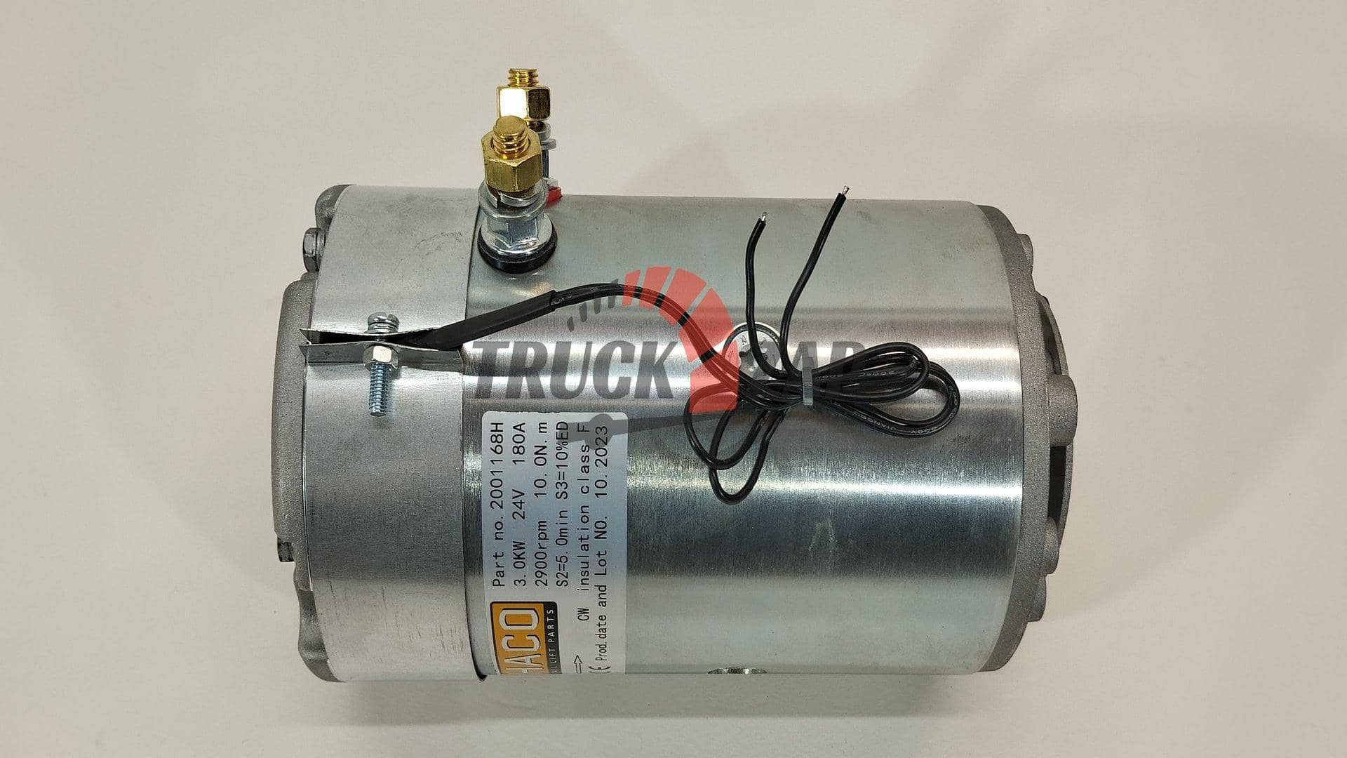 Электромотор 3,0kW 24V гидроборта закрытый гнездовой разъем вращение по часовой